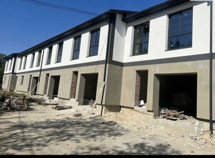 Продаж 2 поверхового таунхауса 80 кв.м, 3 кімнати - фото 1