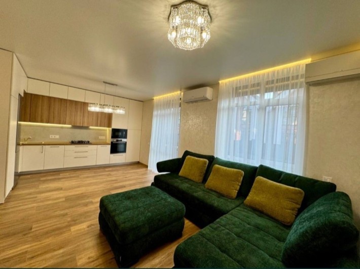 Продаж Тауну Ірпінь з ремонтом та меблями - фото 1