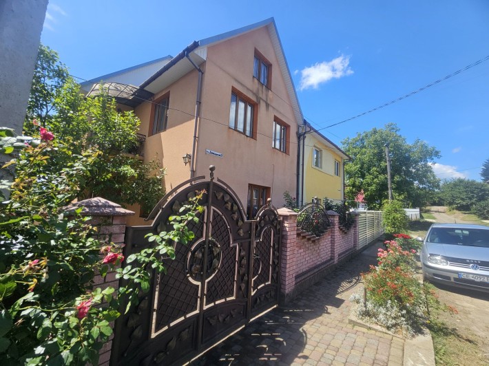 Продаж будинку Чернівці - фото 1