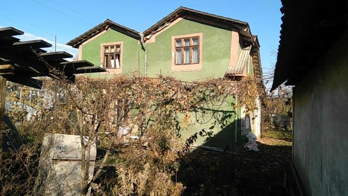Продам будинок в центрі міста, вул. Кармелюка. Земля під Забудову. - фото 1