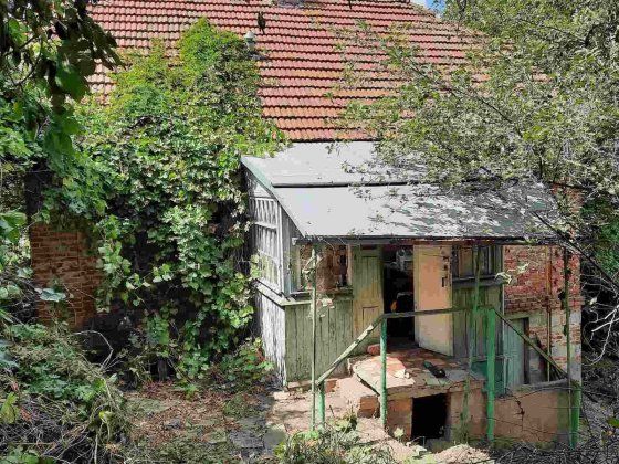 Просторий цегляний будинок 1972 року побудови біля стадіону Ворскла! Полтава