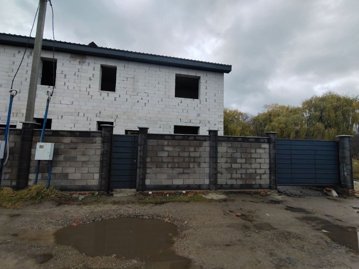Продам Дуплекс 120м2 з підвалом-бомбосховищем - фото 1