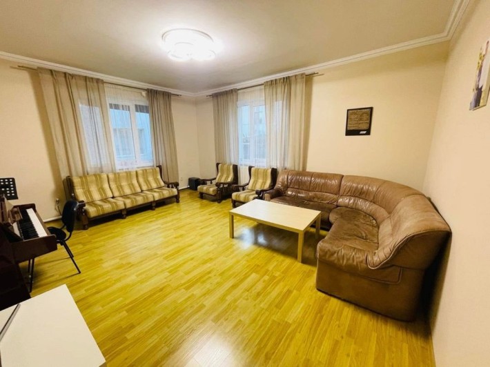 Продам будинок район Гідропарку - фото 1