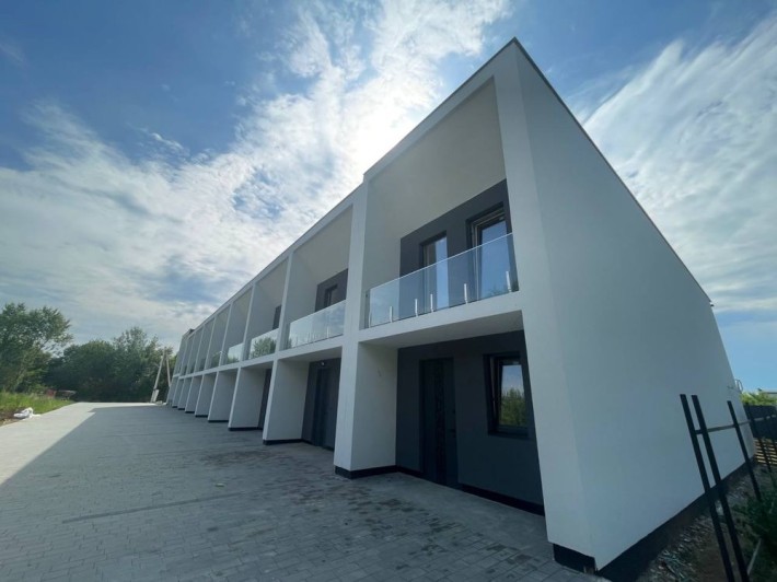 Продам свій котедж по вулиці Загорській  57 тис - фото 1