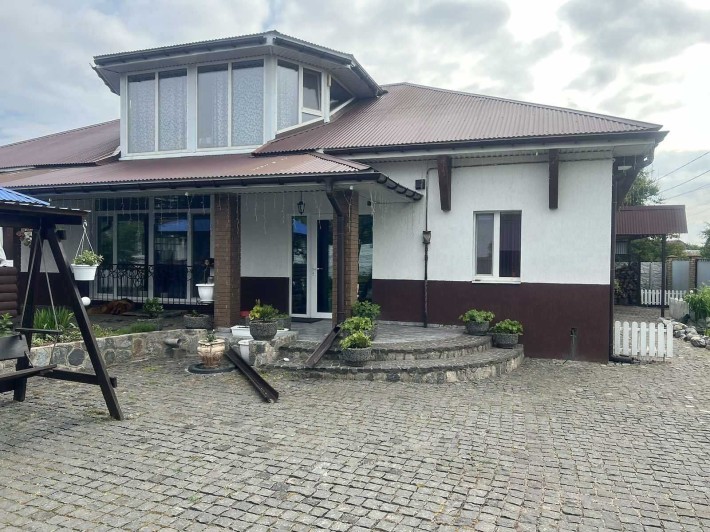 Елітний 2 Поверховий Будинок з Сучасним Євроремонтом. вул. Зіньківська - фото 1