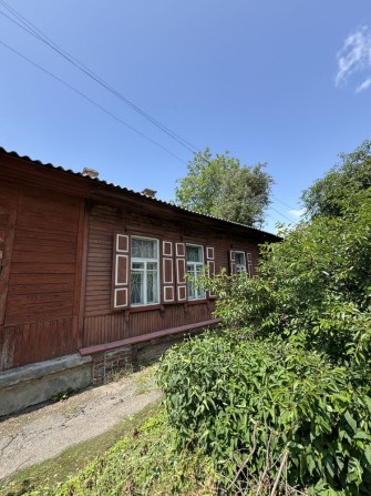 Частина будинку в центрі ( за «Деснянської правдою») - фото 1