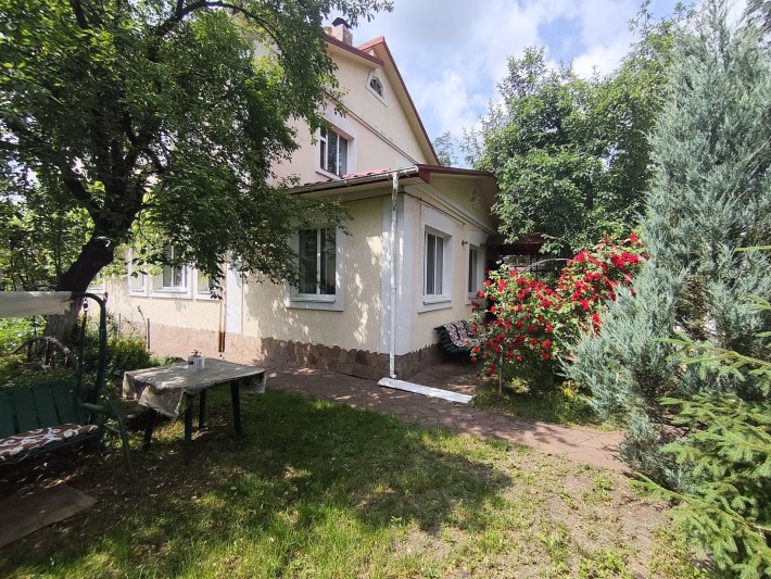 Пів будинку 100 м2  в Лісовій Бучі,3 кімнати, свій двір - фото 1