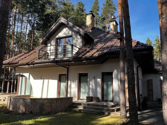 Оренда екологічного будинку 250 м² з природним садом у Лісовій Бучі Буча
