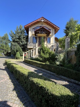 Приватний Будинок  з Басейном - вул. Приміська - фото 1