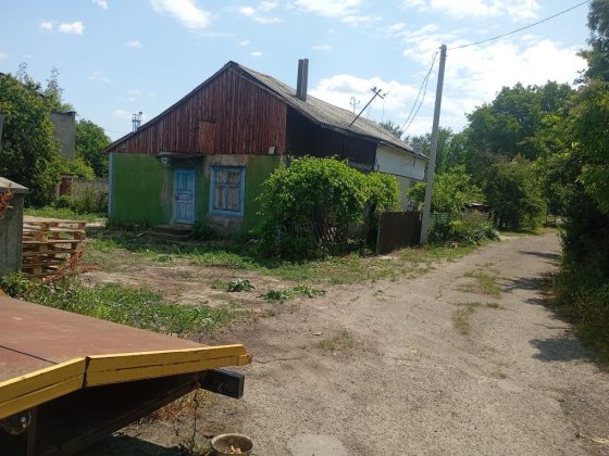 1/2 дома вул. Кармелюка Чернівці,район віниченка Чернівці