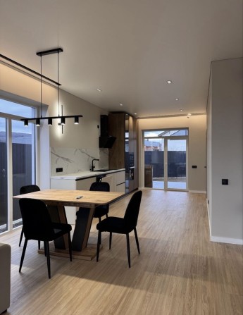 Продаж сучасного нового будинку - фото 1