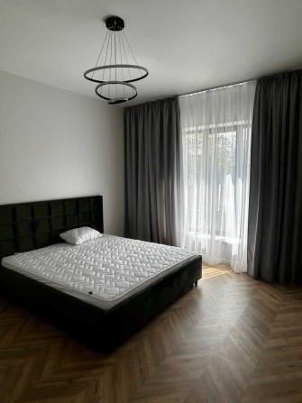 Здам будинок VIP з гаражем центр площа Ринок 15 хв - фото 1