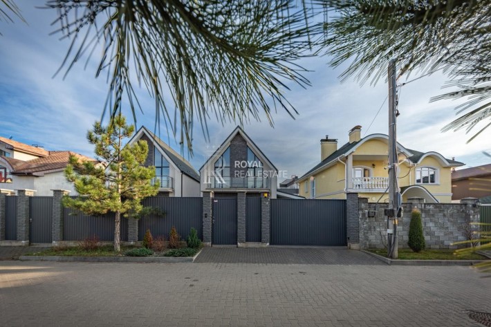 Продажа дома Киев 4к 141м2 КГ Счастье Жуляны Соломенский р-н - фото 1