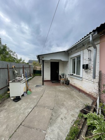 Продам ч/б  з окремим двором в р-ні Політеху - фото 1