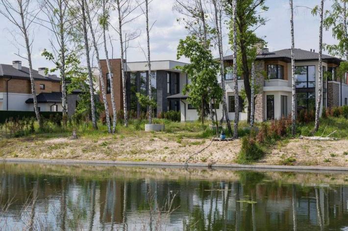 Продаж Будинку 260 м2 Славутич 3 км від Києва з виходом на Дніпро - фото 1