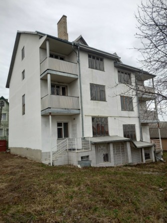 Продам будинок м.Чернівці,Роща, 520м2 - фото 1