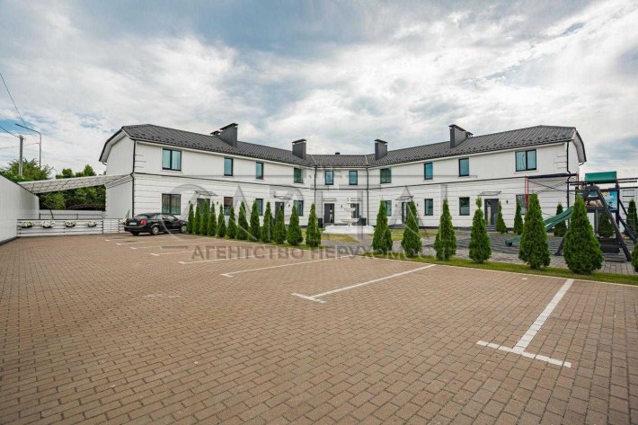 Оренда Таунхаус Нижні сади закрита територія 150м2 2-поверхи 3-кімнати - фото 1