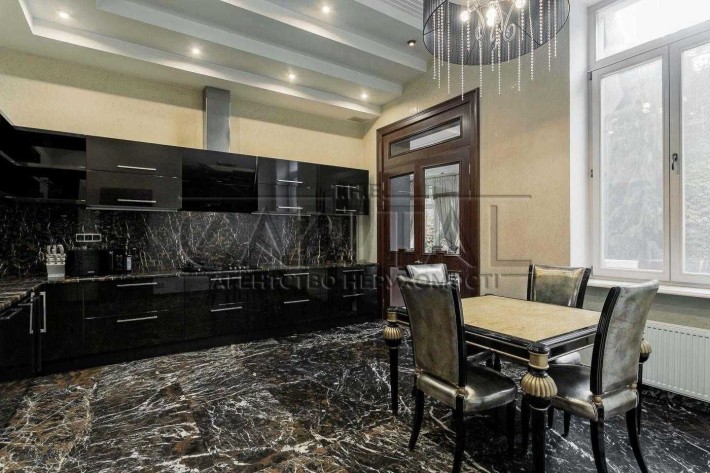 Оренда Будинок Вілла Центр Київ 1000м2 - фото 1