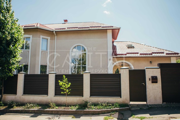 Оренда будинку з власним УКРИТТЯМ 420 m² по вулиці Монтажників - фото 1