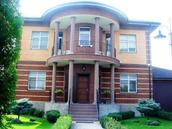 Осокорки будинок на березі Дніпра 50 соток/500м , басейн, власник Київ