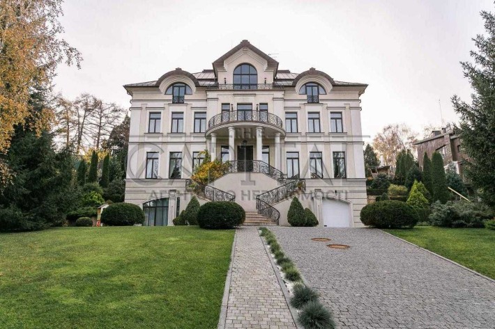 Оренда / Будинок / Будинок / Пирятинська / 1000 м2 - фото 1