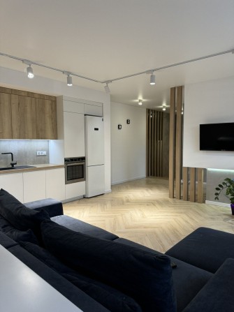 Продам котедж з ремонтом в р-ні Обласної лікарні - фото 1