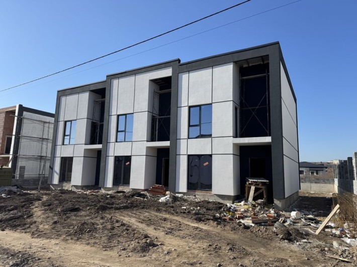 Продам котедж з міськими комунікаціями в р-н Льонокомбінату - фото 1