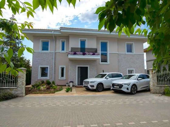 Оренда будинку в котеджному містечку "Золоче Прованс". Від власника. Вишенки