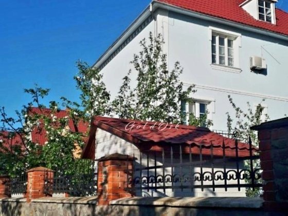 Здам будинок з виходом на затоку Дніпра. Газ.Камін.Сауна Гнедин