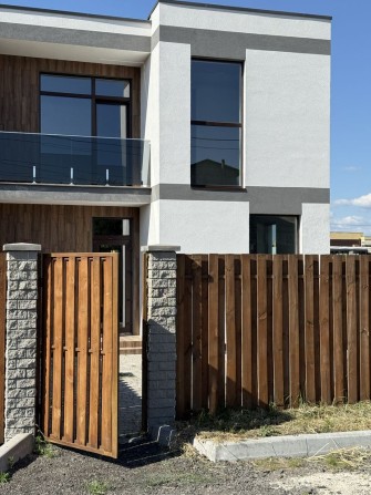 Без % Продам будинок таунхаус в Києві Троєщина Маяковського 21 - фото 1