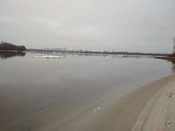 Дачабудинок біля води Київ