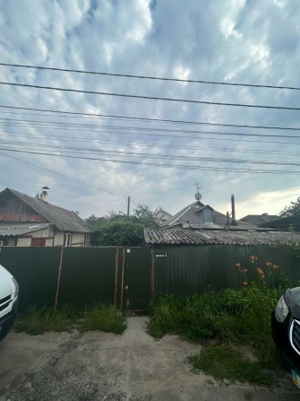 Жуляни, вул. Шкільна, 3, гарне місце для життя! - фото 1