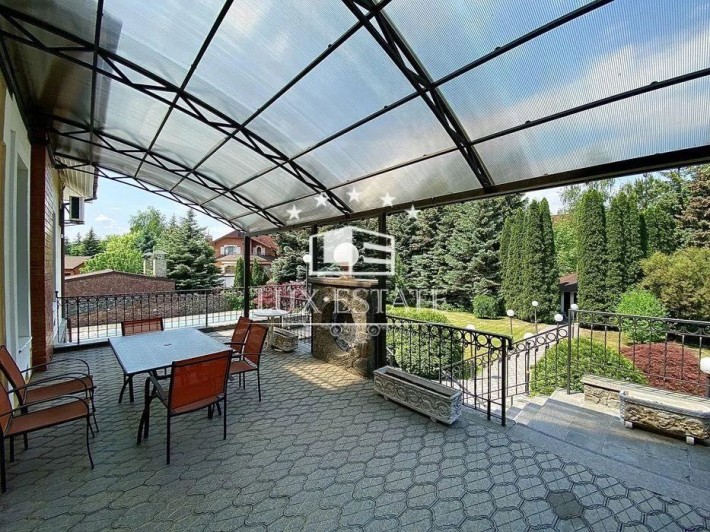 Аренда дома 550 м² с бассейном в Золотых Воротах, Конча-Заспа - фото 1