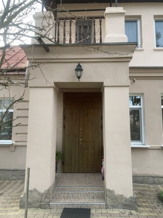 Продам ч/будинку в місті - фото 1