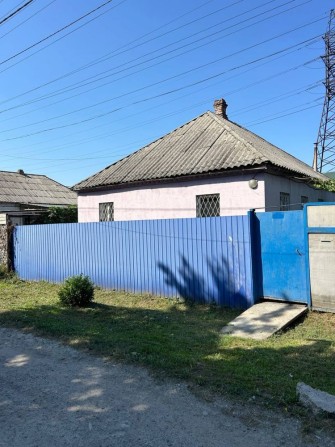 Продам дом ул Серафимовича ул Луговская - фото 1