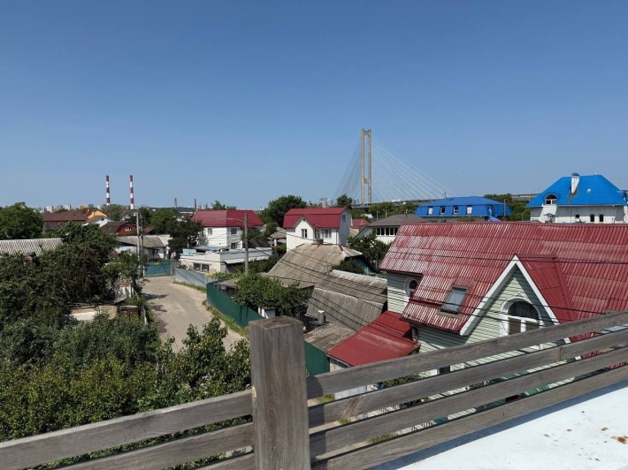 Таунхаус метро Славутич 5 хв пішки, тераса з видом - фото 1