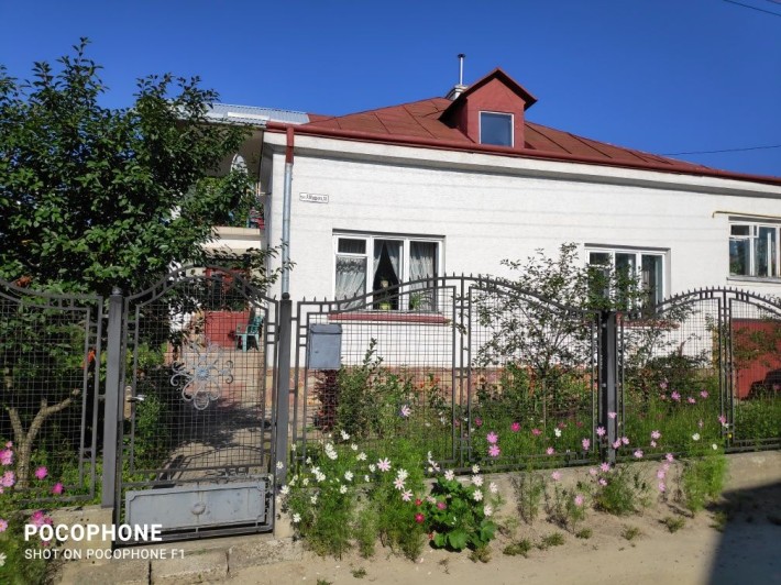Здається в оренду пів особняка в Зимній Воді, 3 кімнати, кухня і ванна - фото 1