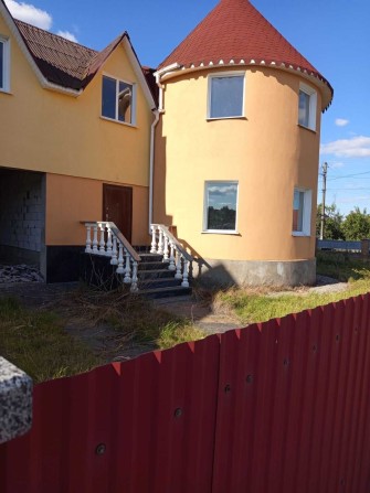 ПРОДАМ часть дома в 100м от пляжа - фото 1