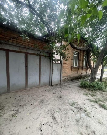 Продам добротну половину будинку,район Озерна Балка-Бєляєва, 4 кімнати - фото 1