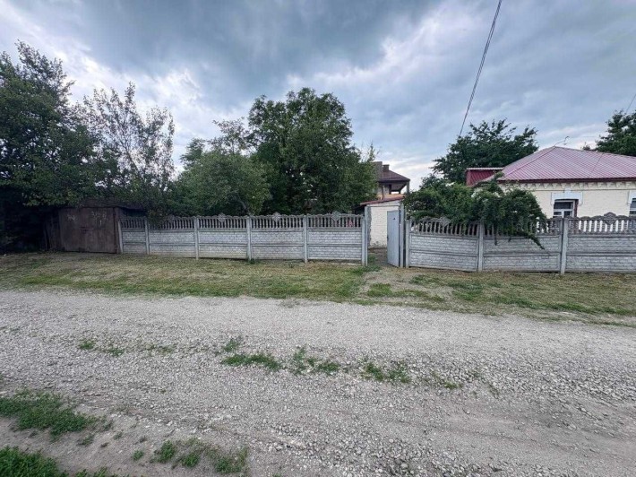 Продам півбудинку район кр. ринка - фото 1