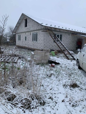 Недобудований дім 215кв м - фото 1