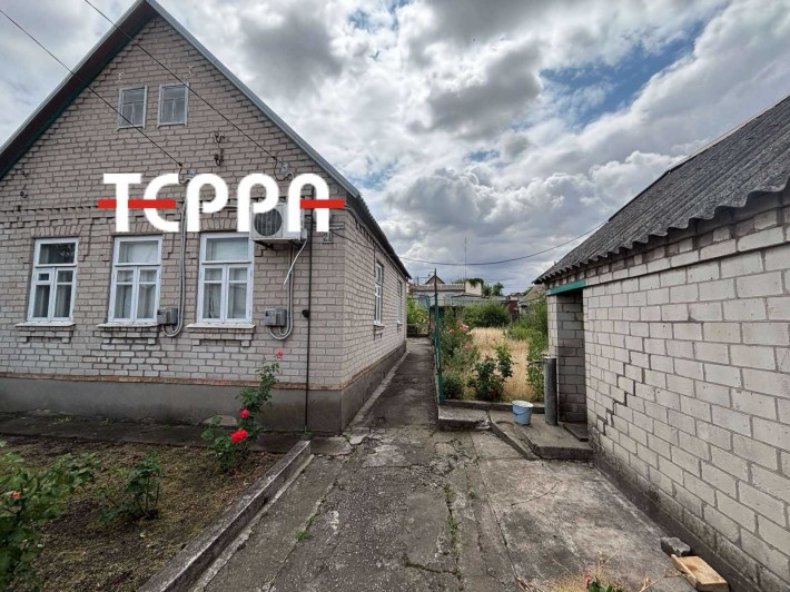 Продаж будинку з гаражем на ДД - фото 1