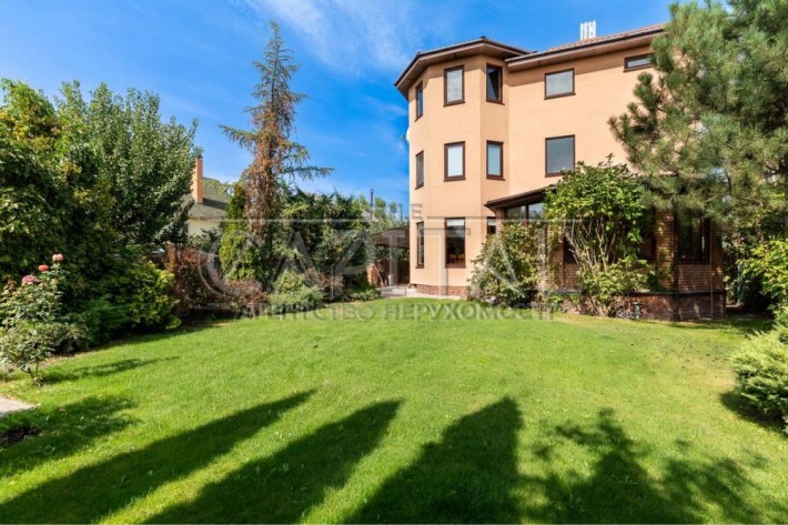 Продаж будинку 260м2 Осокорки, Дарницький район. вул. Садова 158 - фото 1