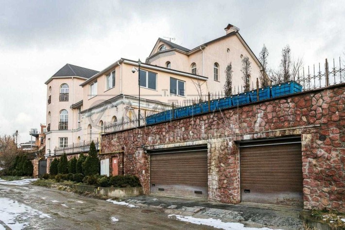 Продажа Дом Печерск Болсуновская Мичурина 800м2 Царское село Бот Сад - фото 1