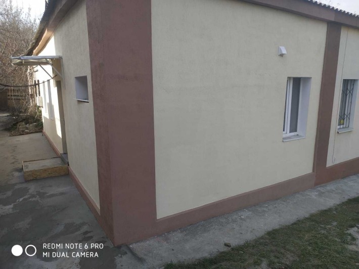 Продам часть дома в центре - фото 1