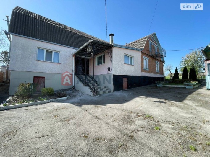 Продається 5к будинок, 13 соток, 2 гаража - фото 1