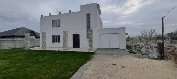 Продажа Дома Испанский Проект БЕЗ КОМИССИ ул.Онежная  р-н.Каравана - фото 1