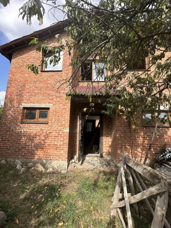 Продам або обміняю будинок на кв. - фото 1