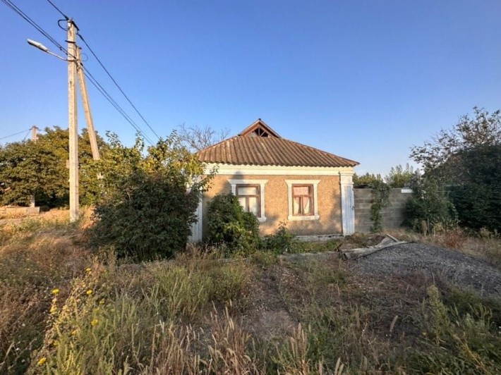 Срочно продаю дом в Корабельном районе - фото 1