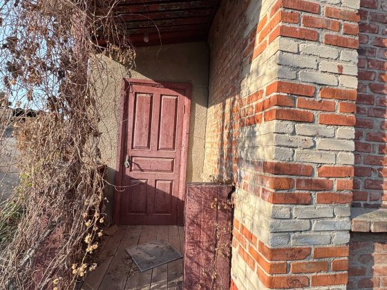 Продам дом метро Дворец Спорта 10 минут пешком Харків